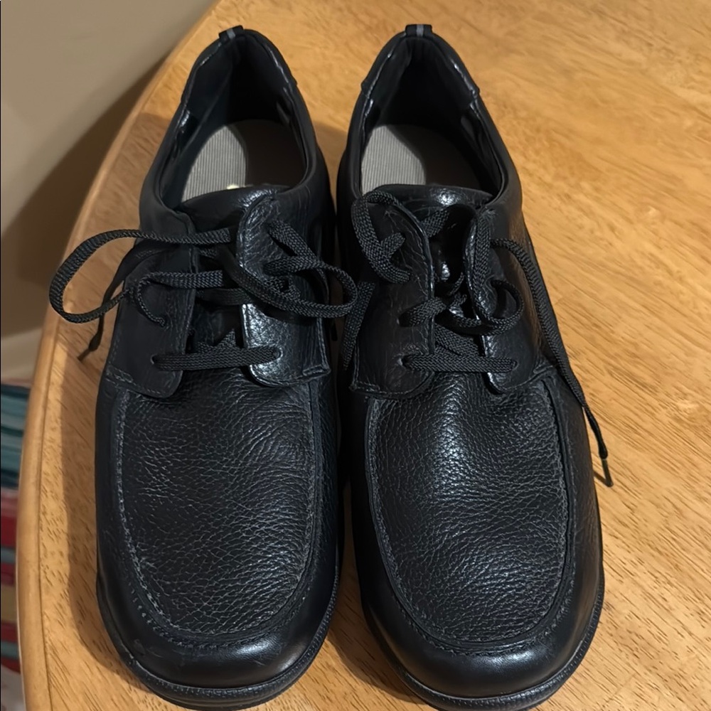 SAS Men's Black Leather Derbys